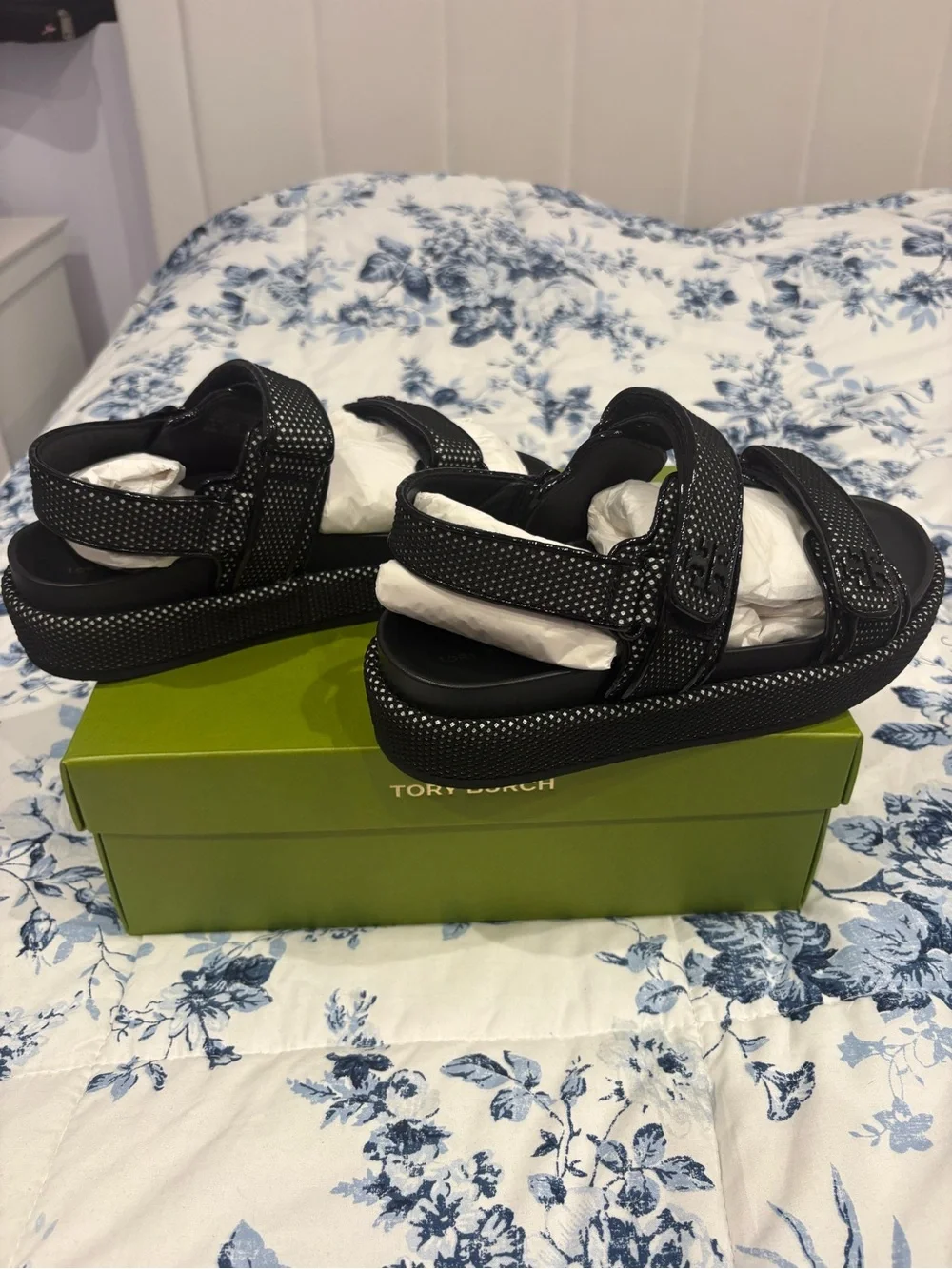 NEW Tory Burch Kira Sport Sandals Perfect Black/New Ivory Women’s Size 9 NIB - Picture 5 of 8